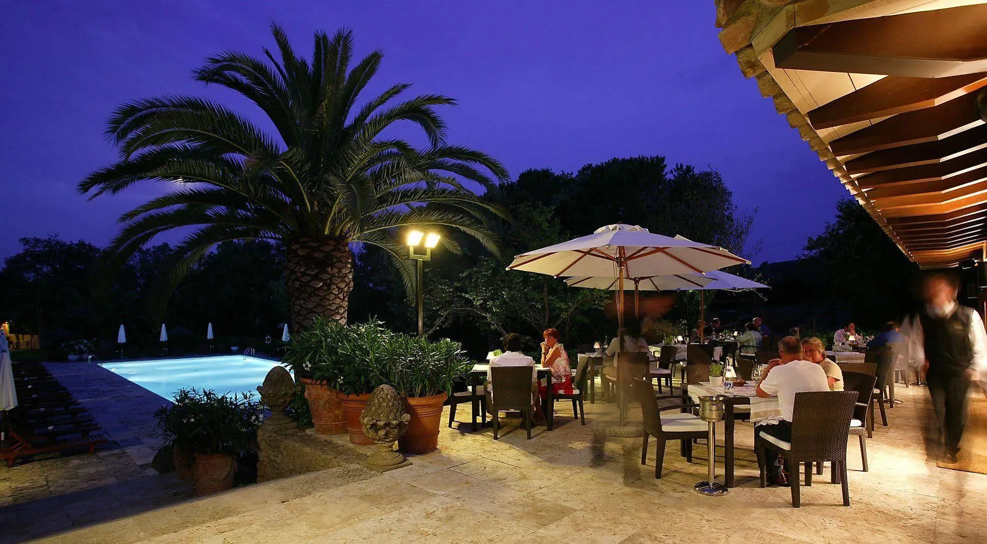 Mas De Torrent Hotel & Spa, Relais & Chateaux 5*, Torrent (Girona)